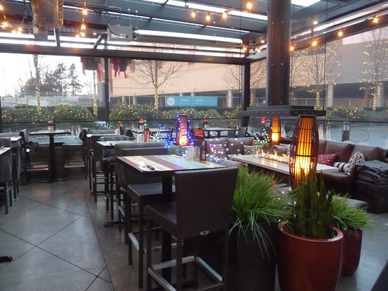 Browns Socialhouse Uptown