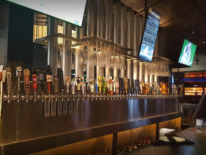 Yard House
