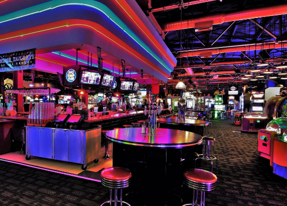 Dave & Busters