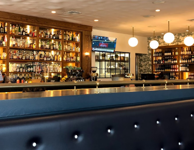 Eloise Nichols Grill & Liquors