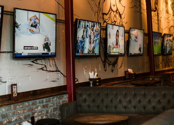 Hoptinger Bier Garden & Sausage House