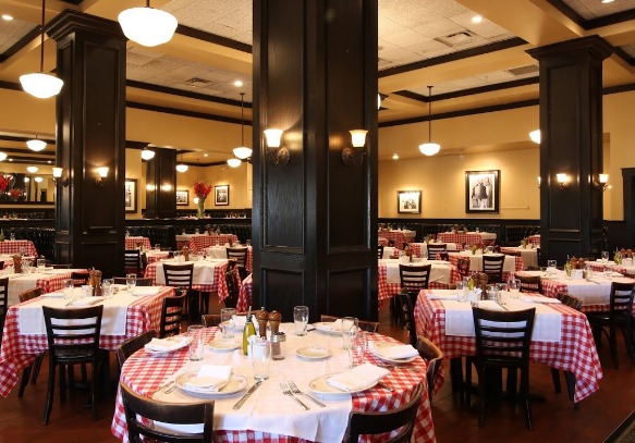 Maggiano’s Little Italy