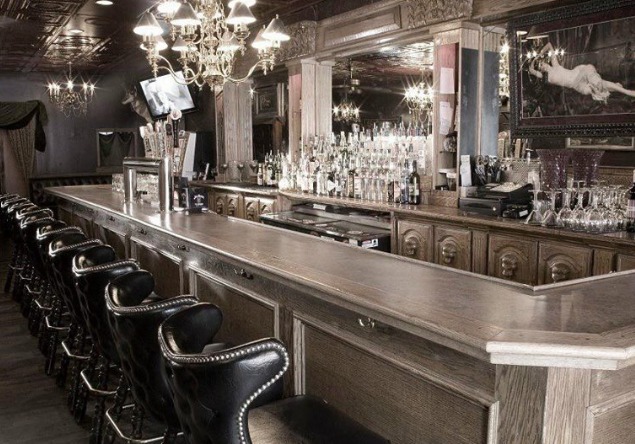 The Bar Car