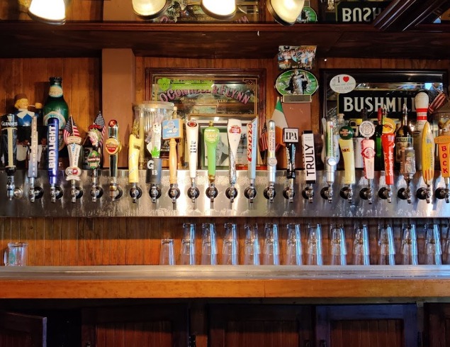 Lynch’s Irish Pub