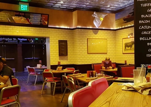 Broadway Burger Bar & Grill | NYNY