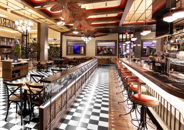 Sugarcane Raw Bar | Venetian