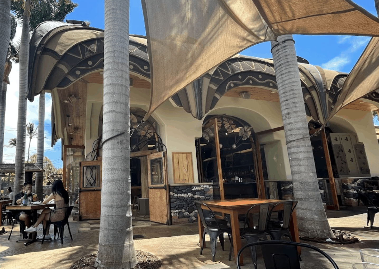Cafe O’Lei at the Mill House