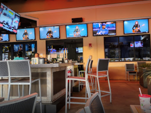 Bokampers Sports Bar & Grill