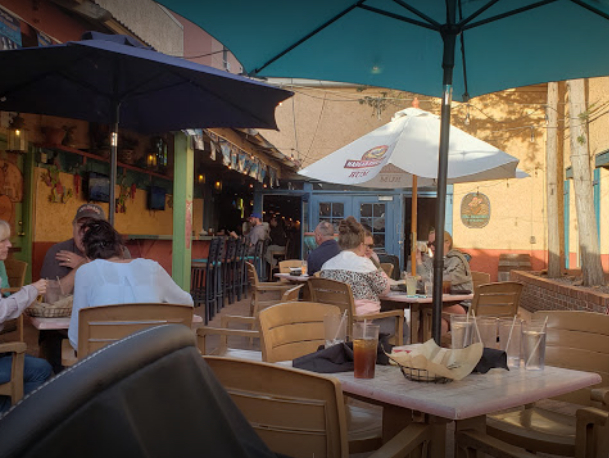Jose Muldoon’s – Downtown