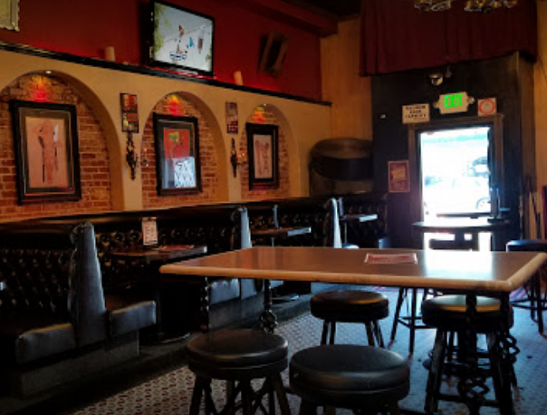The District Lounge