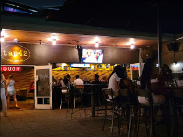 Tap 42 Craft Kitchen & Bar
