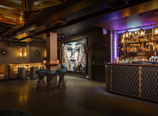 Dirty Martini Hanover Square