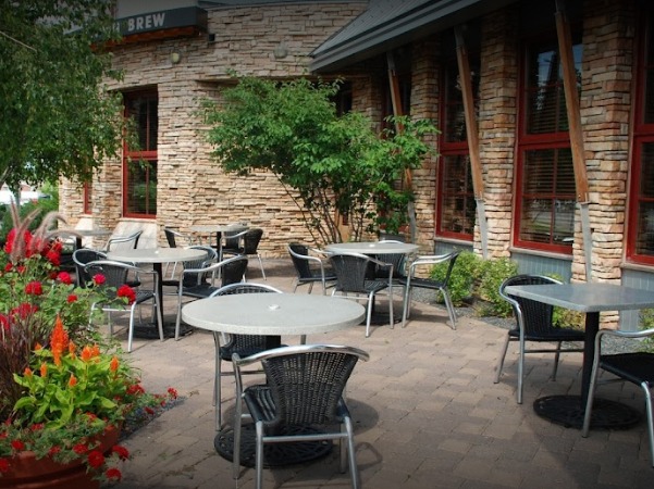 Lazlo’s – South