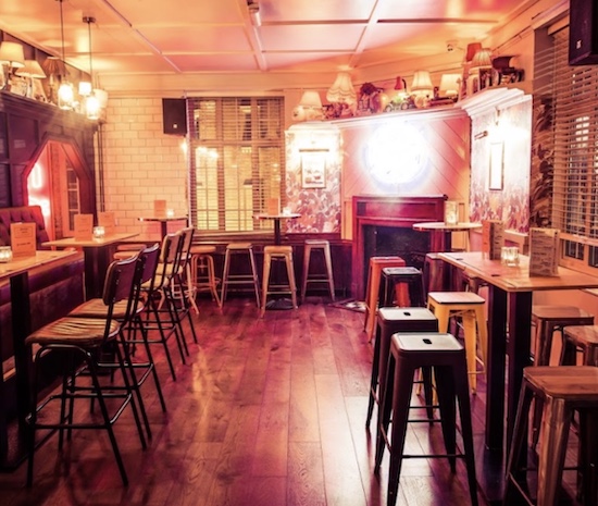 Simmons Bar Euston Square