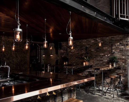 Dony’s Bar