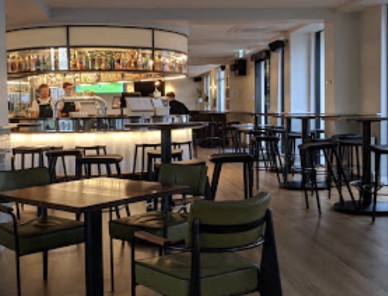 Hardimans Hotel