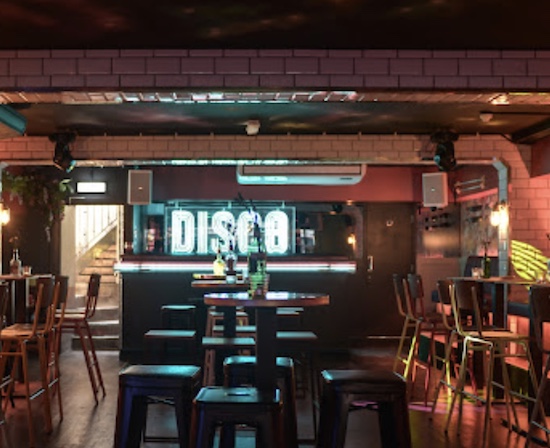 Simmons Bar Putney