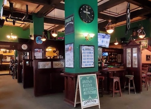 Mo’s Irish Pub