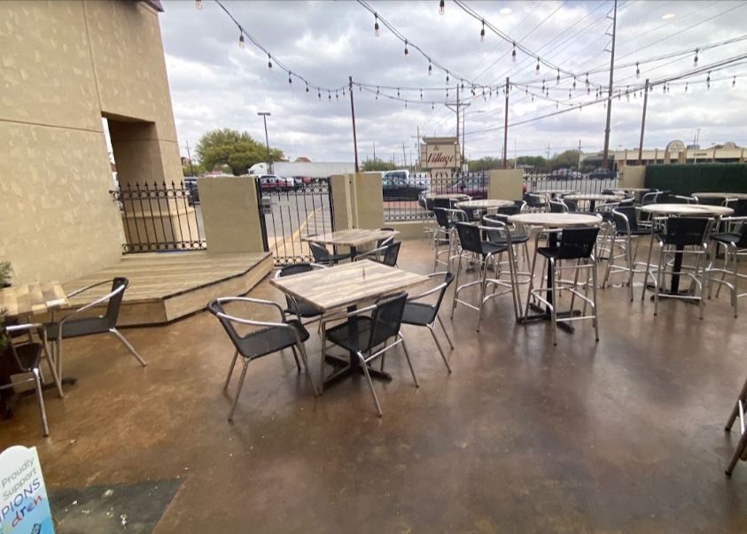 Ike’s Woodfire Grille