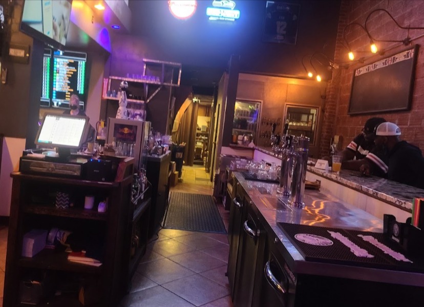 Main Event Sports Grill – Downtown