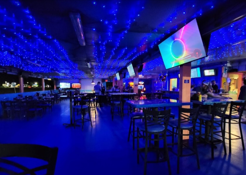 The Dek Bar